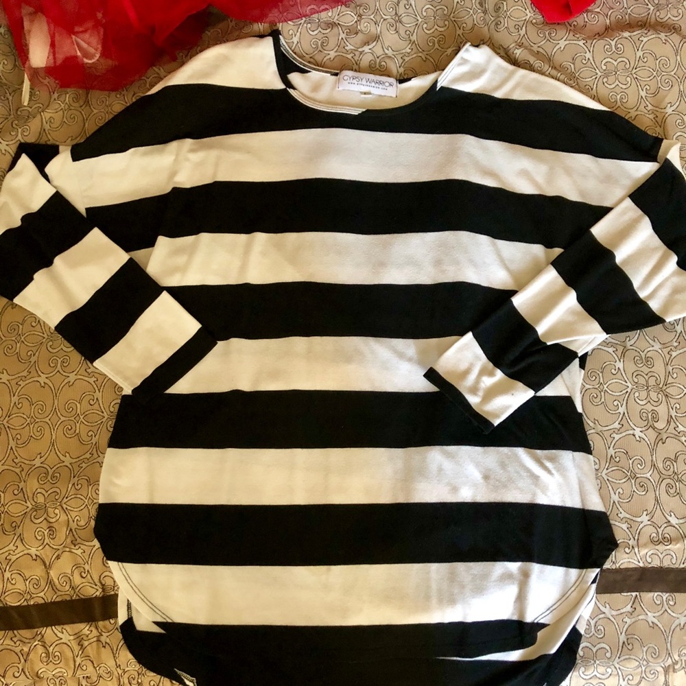 Black and white striped long sleeve shirt